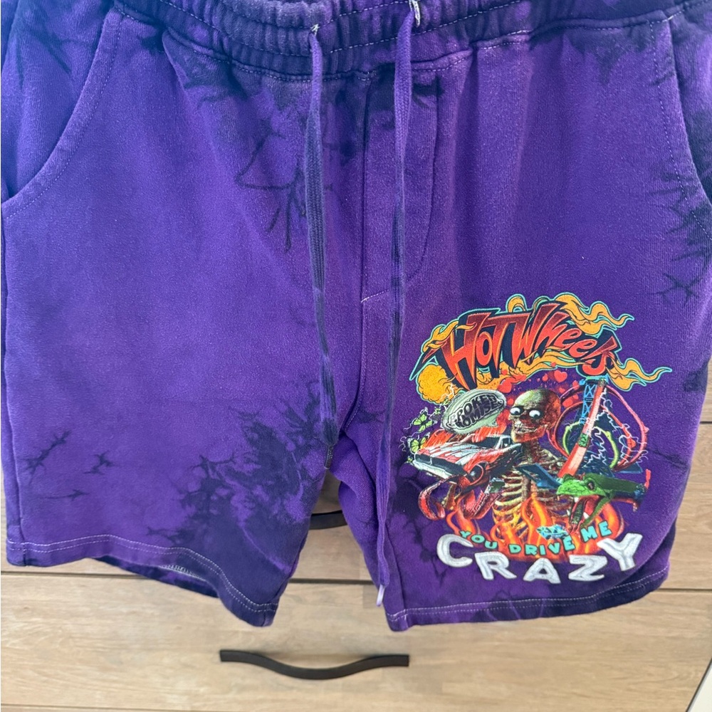 Men’s Broken Promises Hot Wheels Purple Graphic Shorts Small